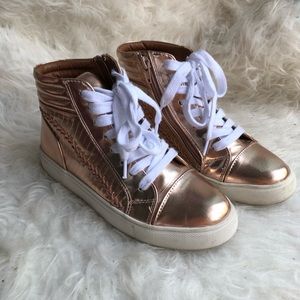 Steve madden sneakers